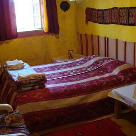 Auberge Chez Julia Мерцуга Екстериор снимка