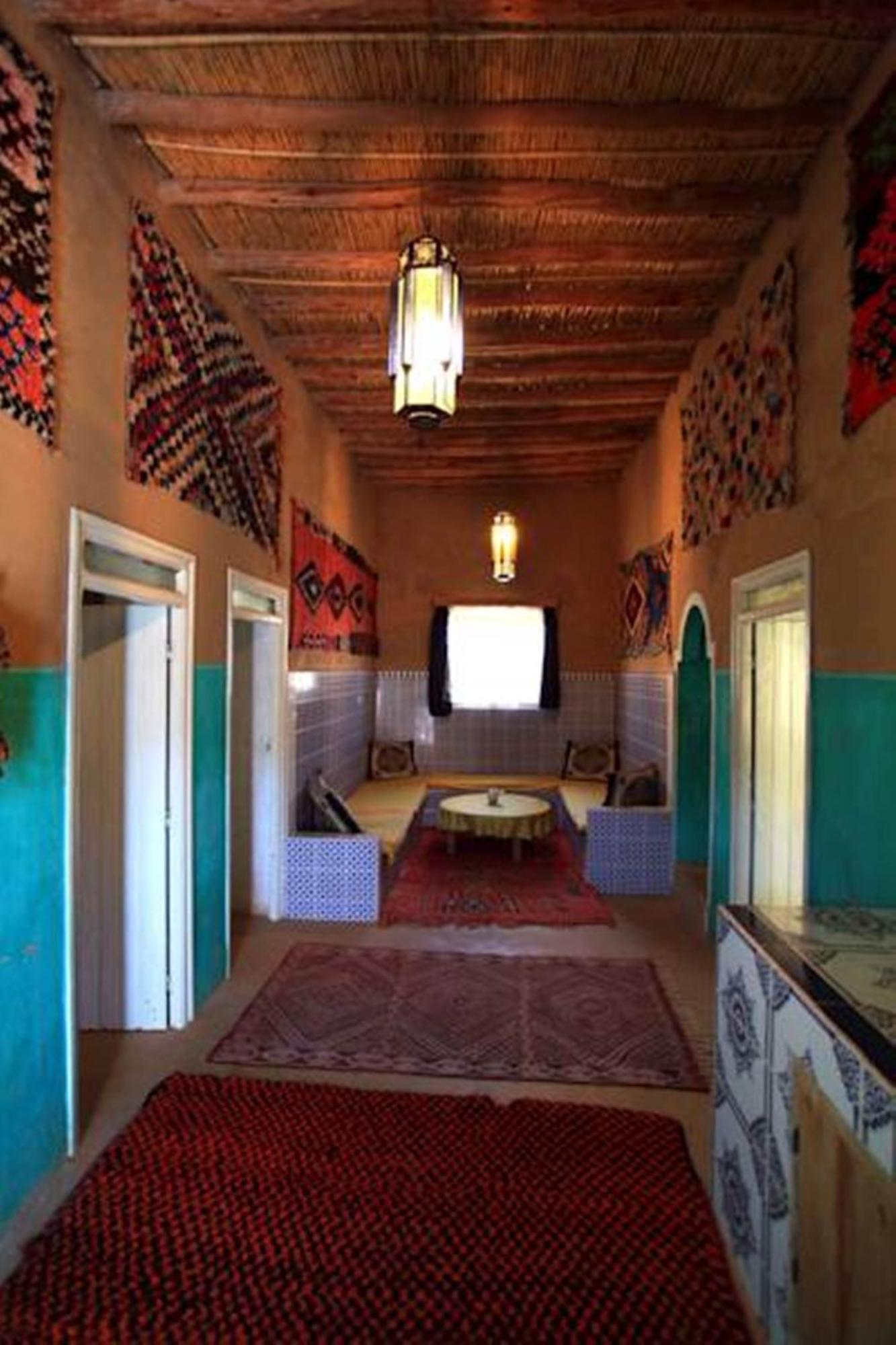 Auberge Chez Julia Мерцуга Екстериор снимка