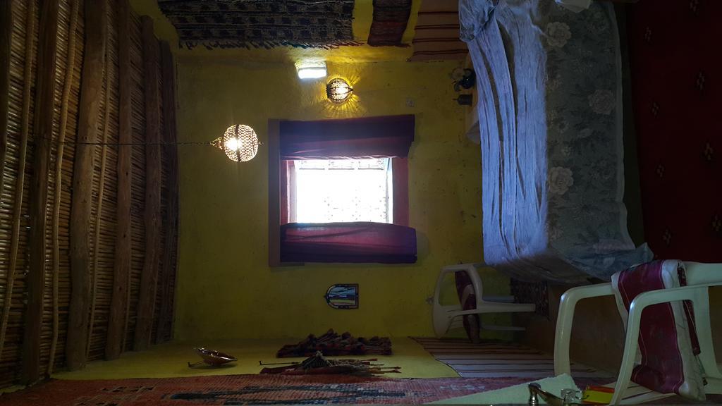 Auberge Chez Julia Мерцуга Екстериор снимка