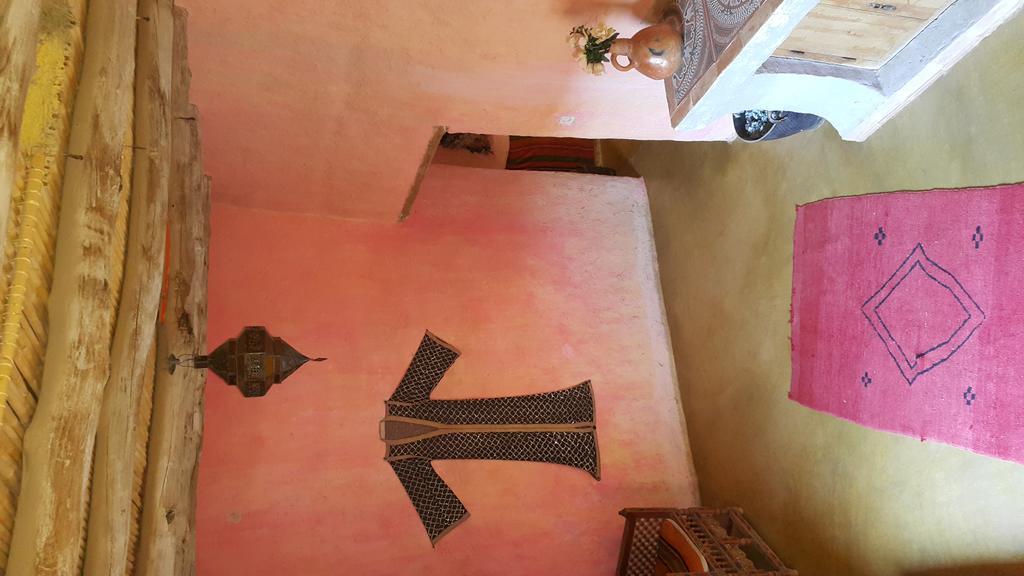 Auberge Chez Julia Мерцуга Екстериор снимка