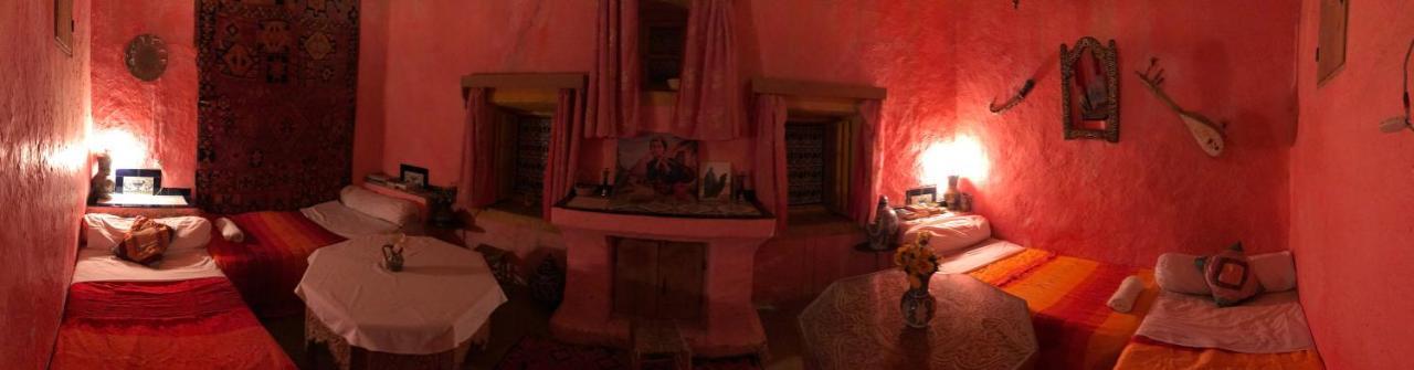 Auberge Chez Julia Мерцуга Екстериор снимка