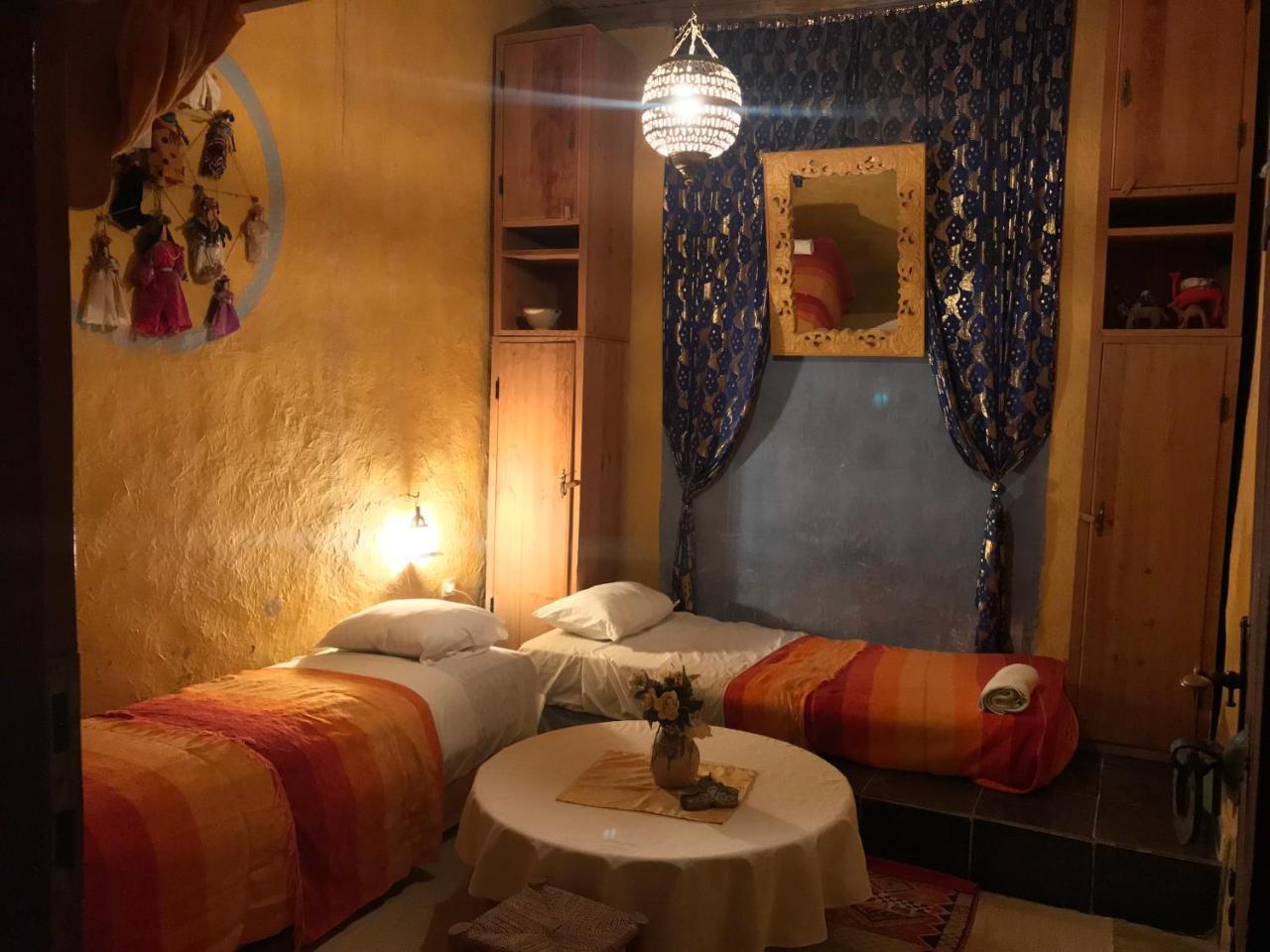 Auberge Chez Julia Мерцуга Екстериор снимка
