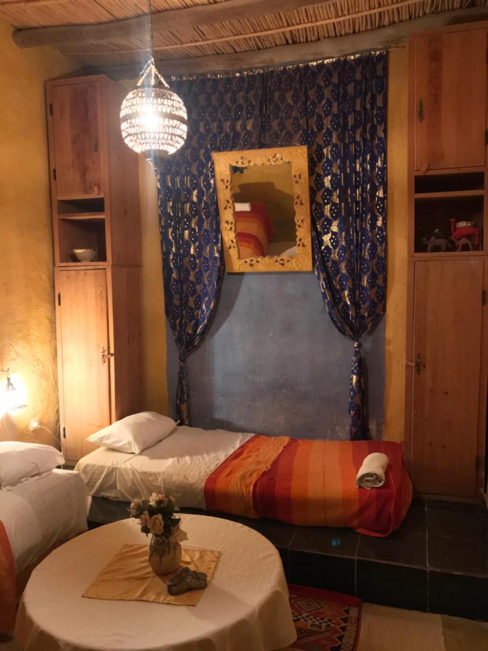 Auberge Chez Julia Мерцуга Екстериор снимка