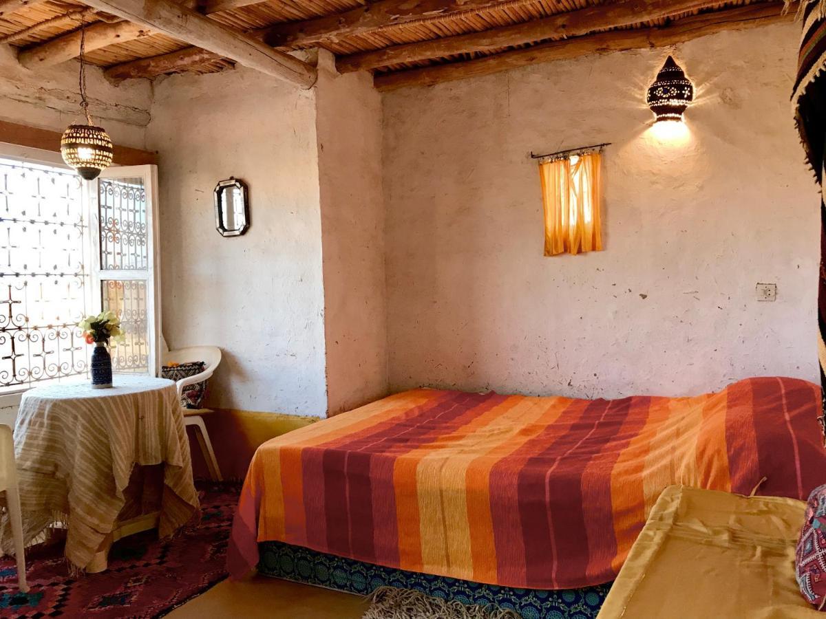 Auberge Chez Julia Мерцуга Екстериор снимка