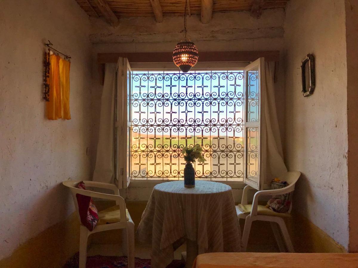 Auberge Chez Julia Мерцуга Екстериор снимка